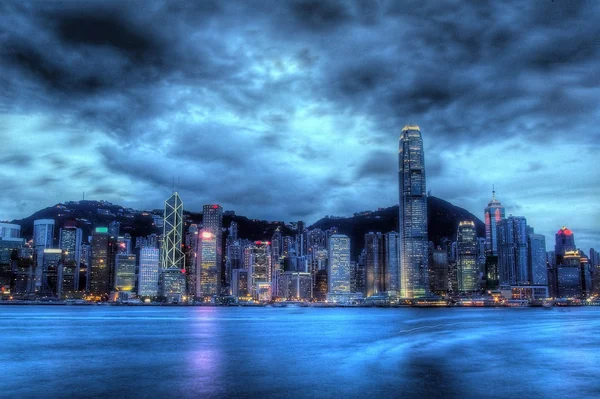 ビクトリア ・ ハーバーに沿って香港ビュー — ストック写真