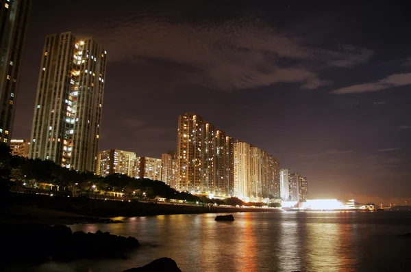 Hong kong downtown längs kusten — Stockfoto