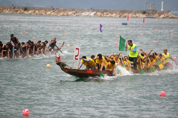 Course de bateau dragon à Hong Kong — Photo