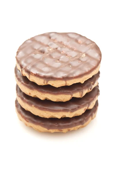 Biscoitos de chocolate isolados sobre fundo branco — Fotografia de Stock