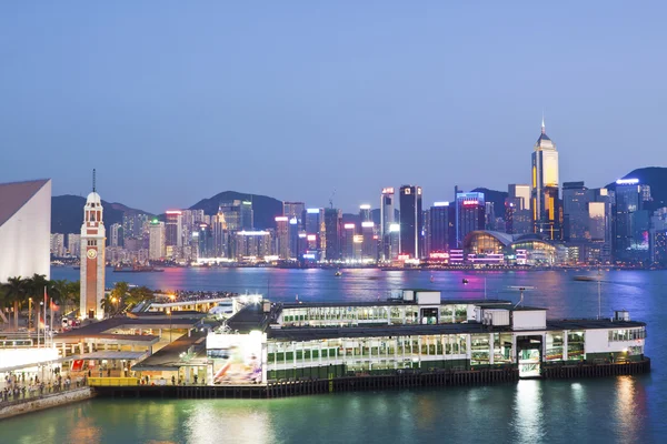 Χονγκ Κονγκ λιμάνι στο ηλιοβασίλεμα — Φωτογραφία Αρχείου