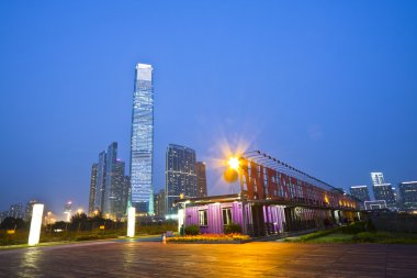 Hong kong kowloon Batı promenade, gece manzarası