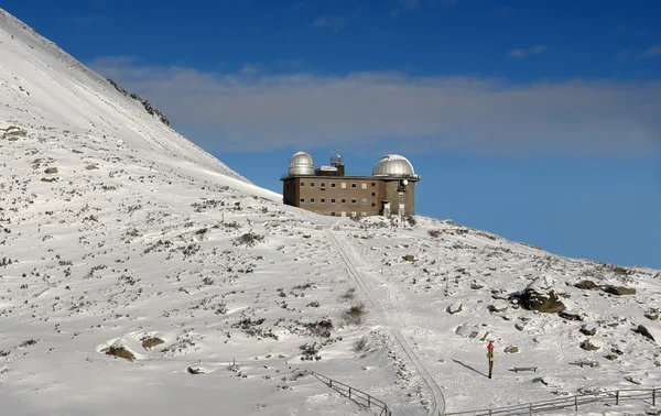 O observatório em Tatras . — Fotografia de Stock