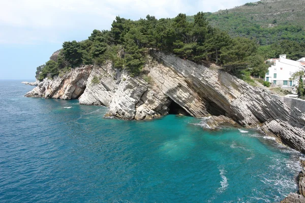 Mar e pedras em Montenegro . — Fotografia de Stock