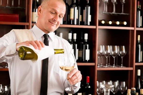 Waiter serve wine glass happy restaurant — Stock Photo, Image