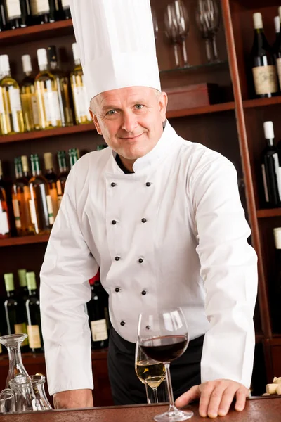 Chef cook wine bar standing confident restaurant — Stock Photo, Image