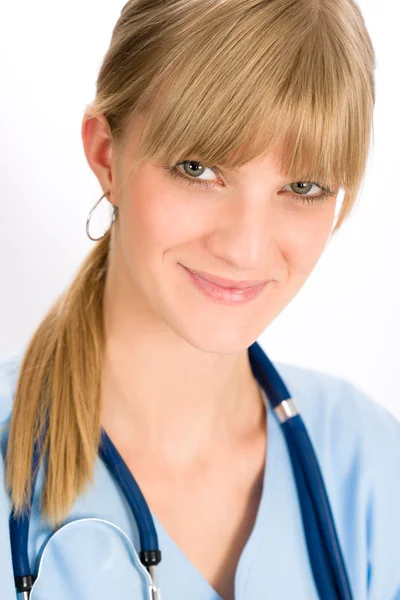 Kvinna läkare unga medicinsk sjuksköterska leende — Stockfoto
