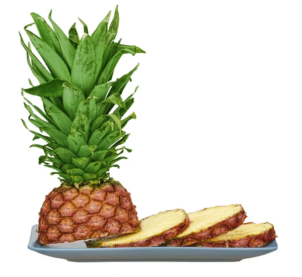 Ananas isoliert — Stockfoto