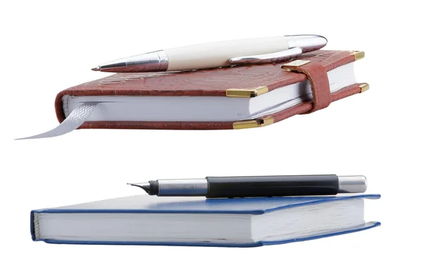 Set van een notebook en pen geïsoleerd — Stockfoto