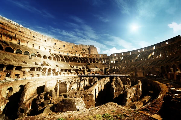 Wnętrze Koloseum, Rzym, Włochy — Zdjęcie stockowe