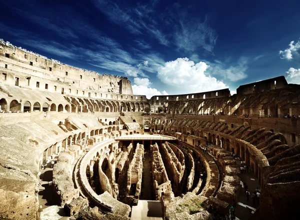 Inne i Colosseum i Rom, Italien — Stockfoto