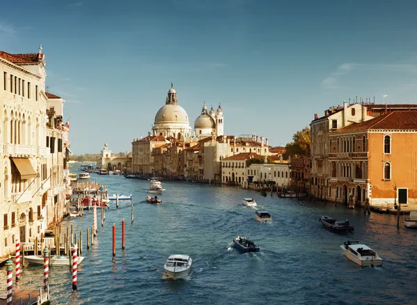 Grande Canal e Basílica de Santa Maria Della Saudação, Veneza, Itália — Fotografia de Stock