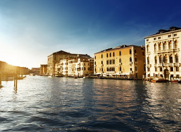 Gran Canal en Venecia, Italia al atardecer — Foto de Stock