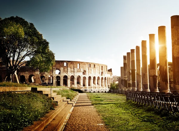 Kolosseum in rom, italien — Stockfoto
