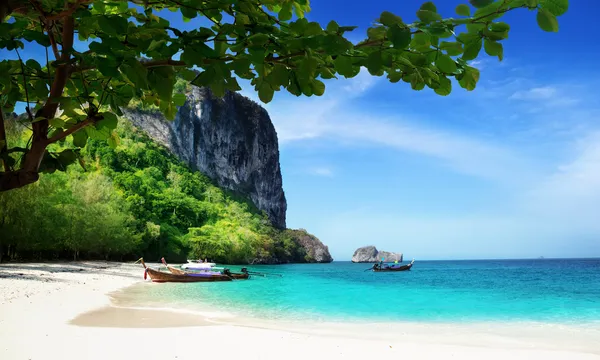 Beach on poda island in Thailand — Stock Photo, Image