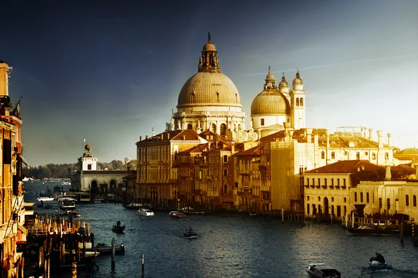 Büyük Kanal ve Bazilika Santa Maria della Salute, Venedik, İtalya - Stok İmaj
