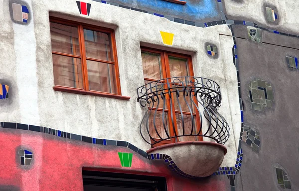 Hundertwasser Hausu ve Vídni, Rakousko — Stock fotografie