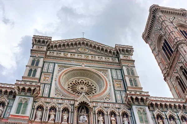 Duomo di Βασιλική Σάντα Μαρία ντελ Φιόρε στη Φλωρεντία, Ιταλία — Φωτογραφία Αρχείου