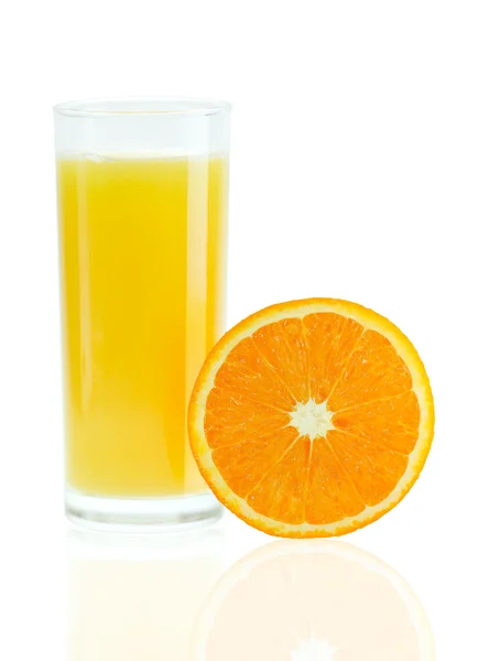 Χυμός πορτοκαλιού και πορτοκάλι — Φωτογραφία Αρχείου