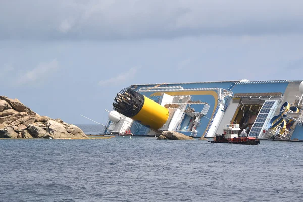 Costa Concordia hundiéndose — Foto de Stock