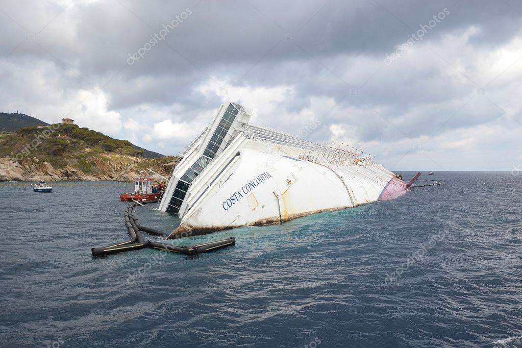 Costa Concordia Sinking Stock Photo C Diabolique04 10634377