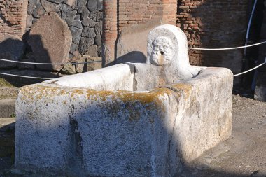 ercolano kazı Neptunes çeşme