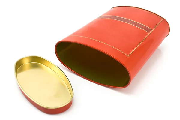 Алюмінієва червона коробка з кришкою — стокове фото