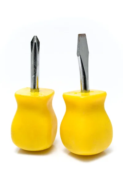 Duas chaves de fenda curtas amarelas — Fotografia de Stock
