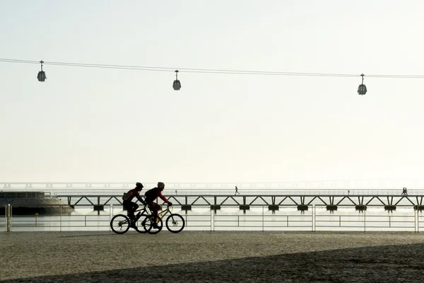 Δύο ποδηλάτες — Φωτογραφία Αρχείου