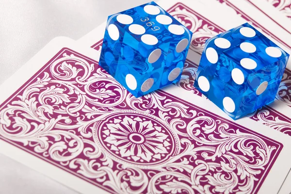 Dice and cards — Stock Photo, Image