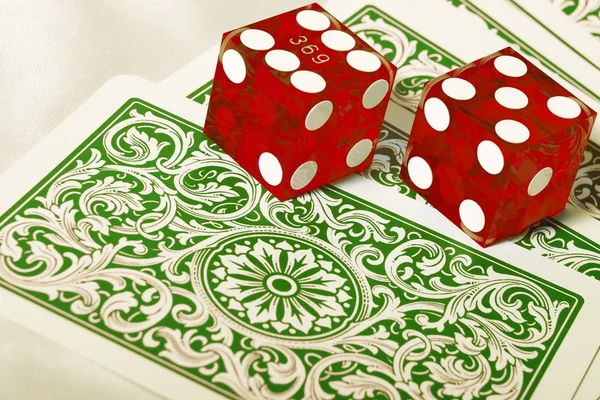 Dice and cards — Stock Photo, Image