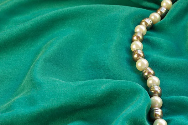 真珠付きシルク — ストック写真