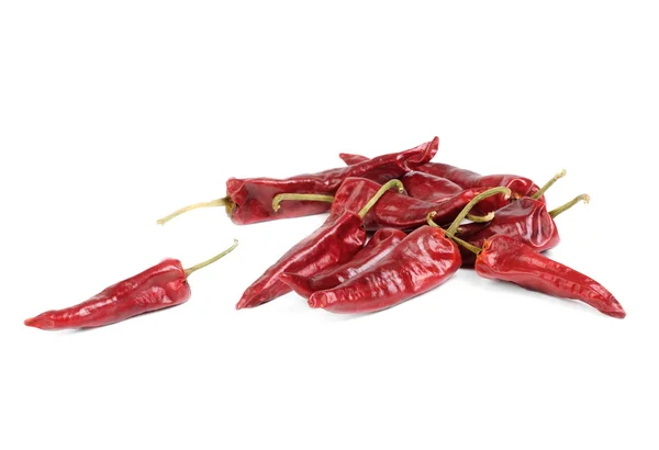 Κάποια απομόνωση καυτερή κόκκινη πιπεριά σε λευκό — Φωτογραφία Αρχείου