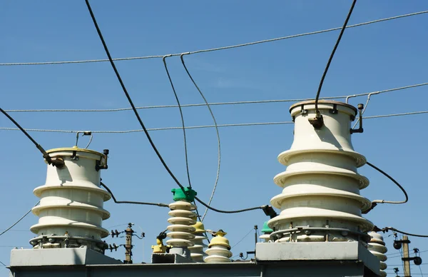 Deel van hoog-voltage onderstation — Stockfoto