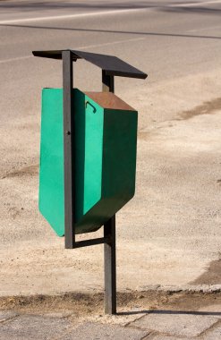 bin şehir cadde üzerinde atık