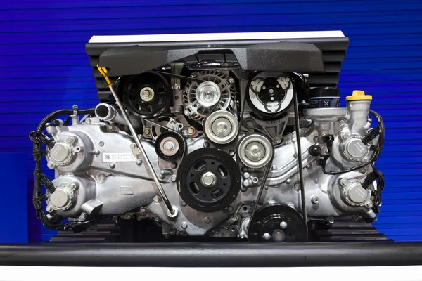 Motor de Boxer Subaru 2.0 Litro em exposição — Fotografia de Stock