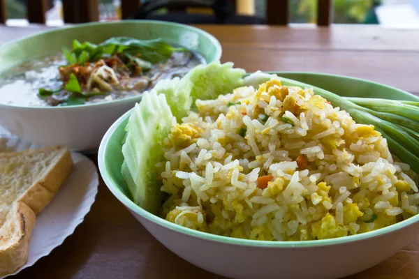 Thai food fried rice — Stock Photo, Image