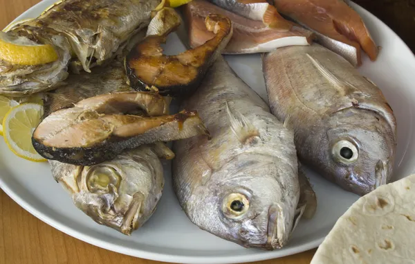 Piatto di pesce — Foto Stock