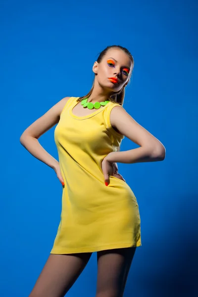 Young sexy woman with bright make-up pin-up — Stock Photo, Image