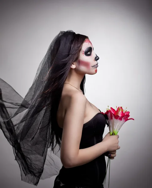 Dead bride woman in skull face art mask — Stock Photo, Image