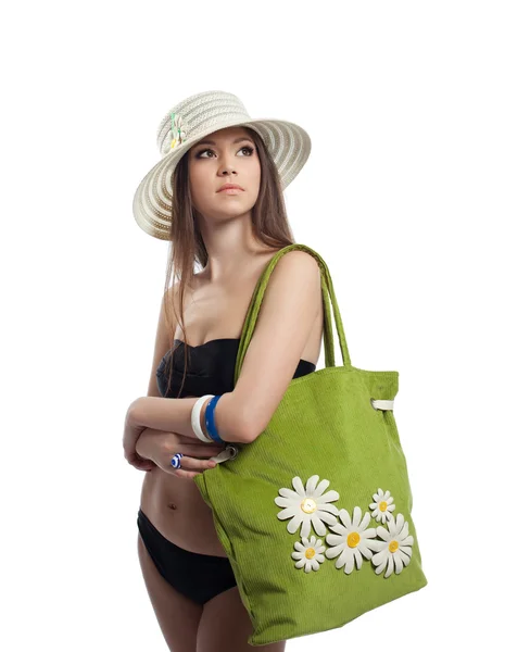 Retrato de mujer Yong en sombrero de paja con bolsa —  Fotos de Stock