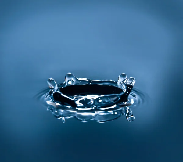 Salpicadura de agua corona — Foto de Stock