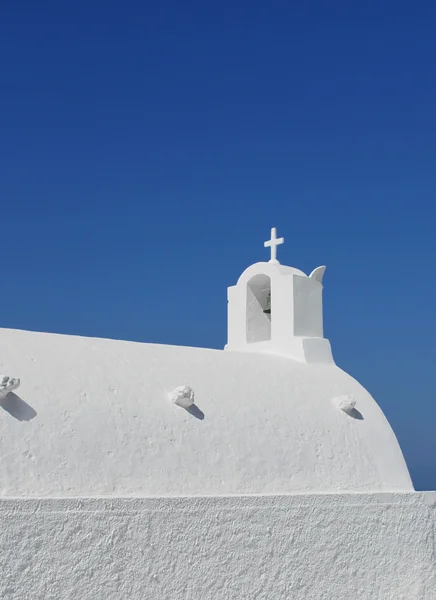 Bílá umyl řecká církev — Stock fotografie