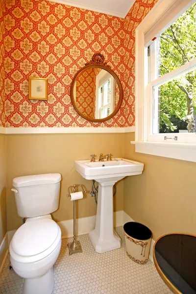 Cozy qntiue powder bathroom. — Stock Photo, Image