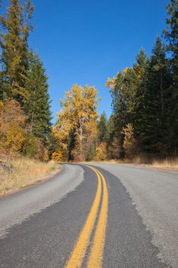 kırsal yol yamalı