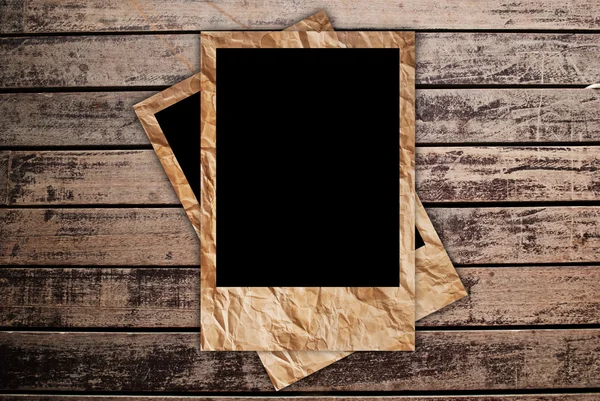 Ročníku foto rámeček na dřevo textury pozadí. — Stock fotografie