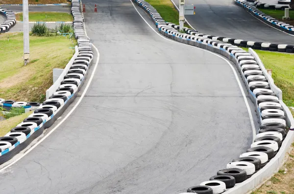 Ir pista de carreras de karts . — Foto de Stock