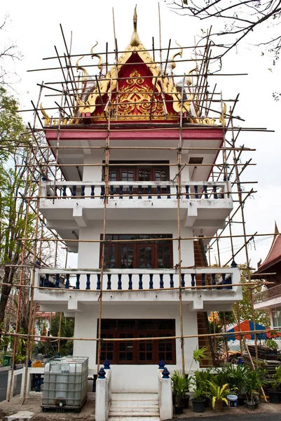 Construção de templo em construção . — Fotografia de Stock