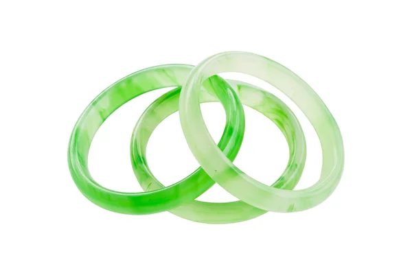 Gröna armband isolerat på vita. — Stockfoto