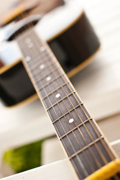 Detalle de la guitarra acústica clásica . —  Fotos de Stock